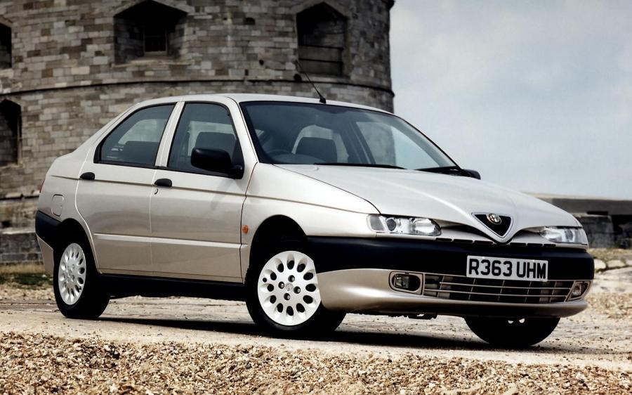 Alfa Romeo 146 (UK) '1995